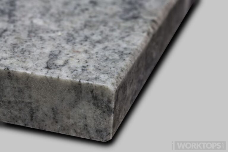 Kitchen worktop edges