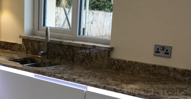 Kitchen worktop sills